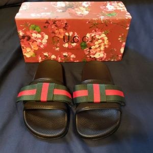 Gucci Web Bow Slide Sandals
